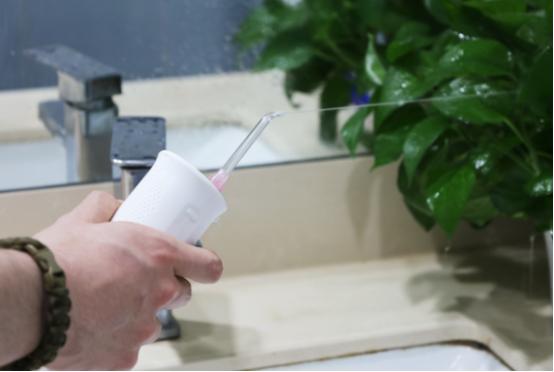 水牙线冲牙器品牌哪个好用,水牙线冲牙器哪个牌子好