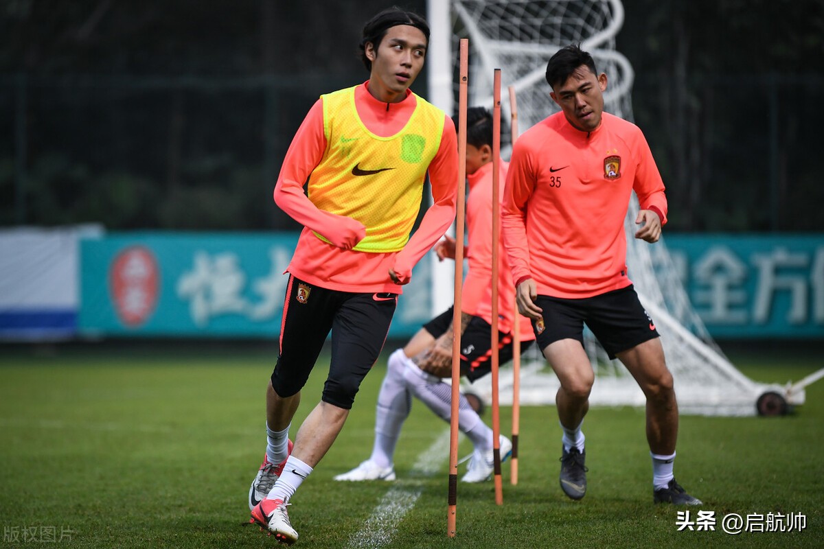 张修维和广州队比赛中发生什么,广州队李学鹏张修维去向