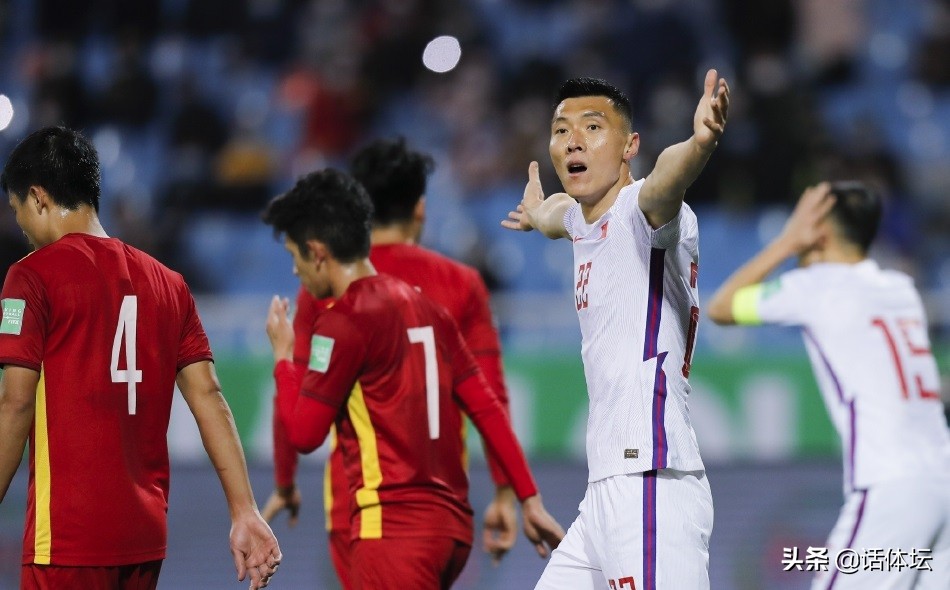 匪夷所思,刘建宏再爆中国足球内幕:直接叫到KTV,谈得很直白