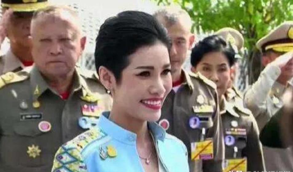 泰王对诗妮娜评价,诗妮娜泰王消息