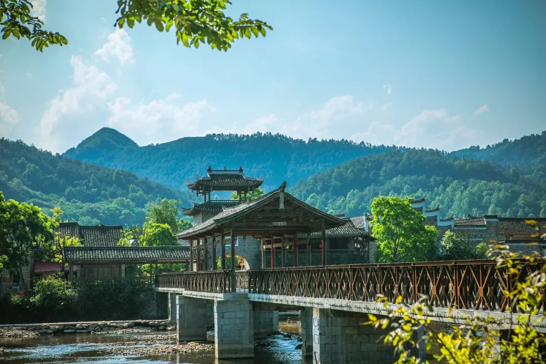 广西全域旅游县,广西刚火的旅游景点