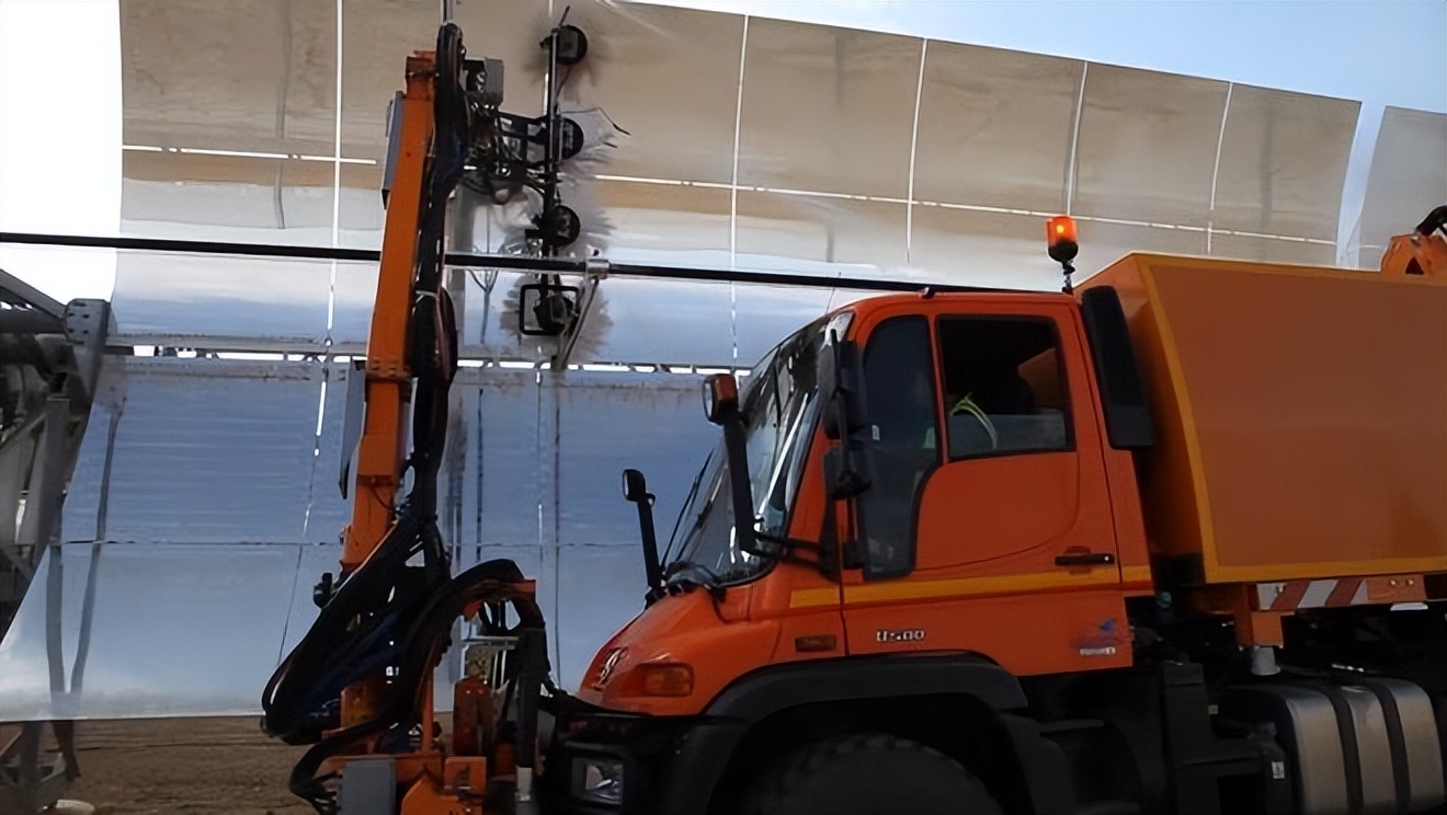 中国哪里的沙漠适合光伏发电,中国沙漠发电量