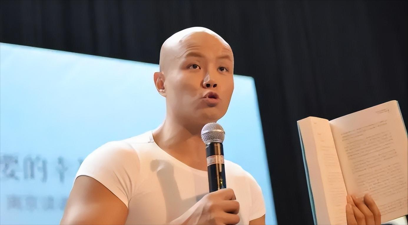 乐嘉为什么变成现在这个样子,跌下神坛的乐嘉真的落魄了吗