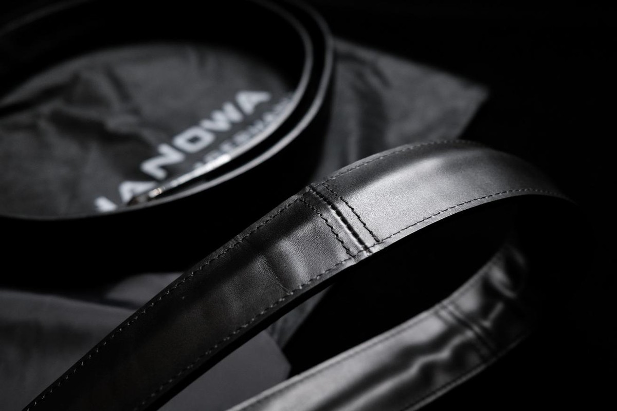 给大音响系统画龙点睛的高端线材--HANOWASIGNATUREEDITIONCABLE