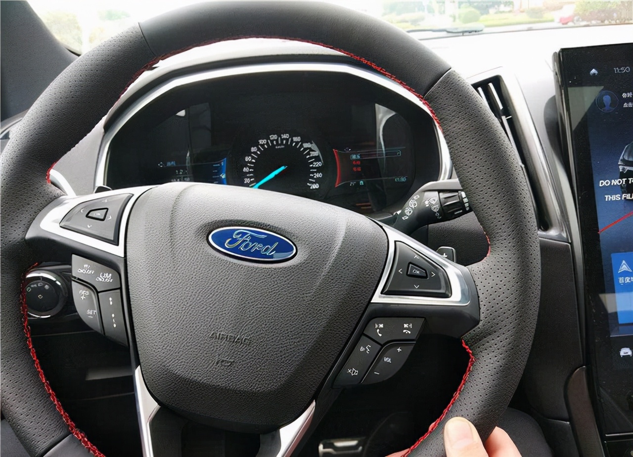 28万提了辆丰田汉兰达,27万汉兰达提不到车