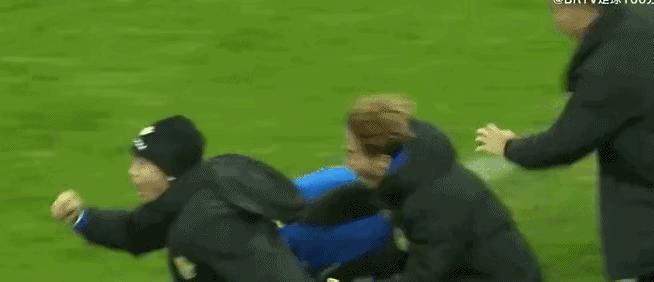 泾川文汇北京国安球迷,甘肃泾川文汇队战胜北京国安队