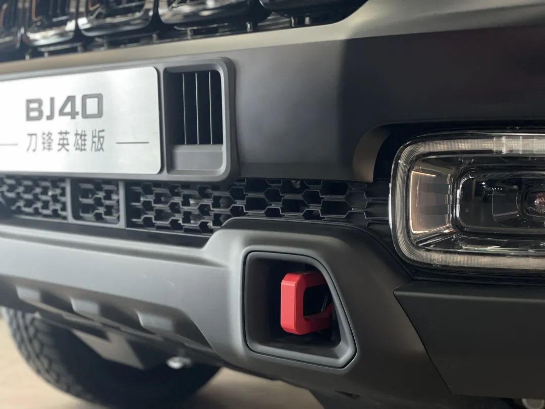 21款bj40刀锋英雄柴油版用车感受,bj40刀锋英雄柴油版白色真实感受