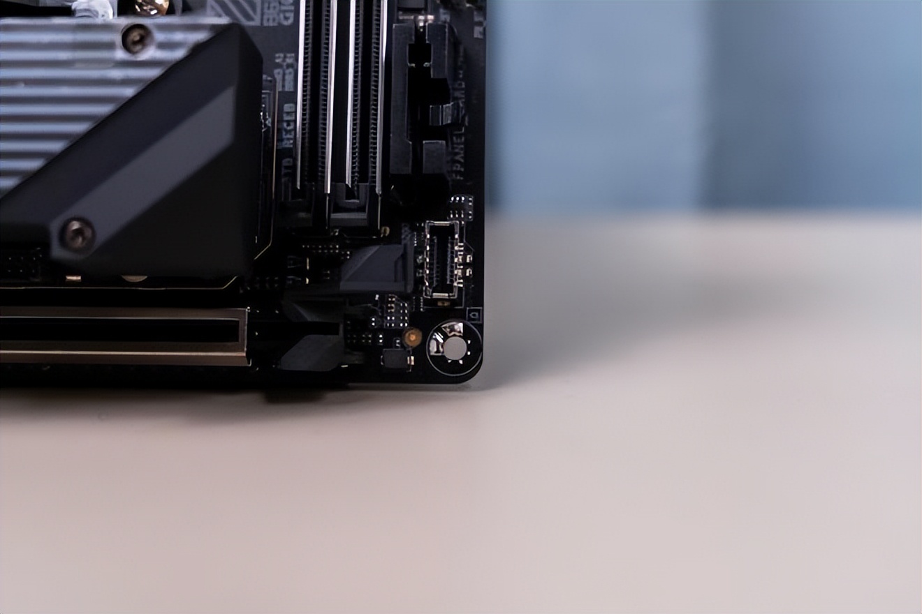 技嘉b550i主板拆解,技嘉b650iaorusultra主板图解