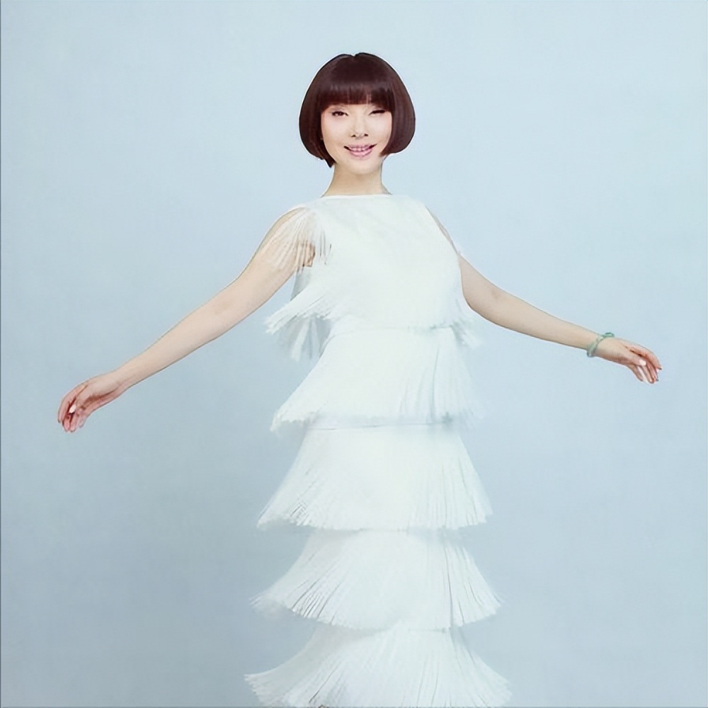 从红极一时到落魄的女星,从爆红到无人问津的歌手