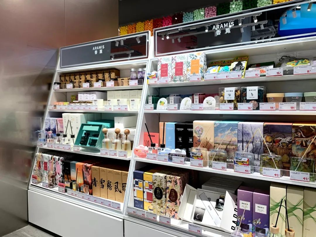 与爱马仕做邻居的调色师还好吗？｜首店颜究②