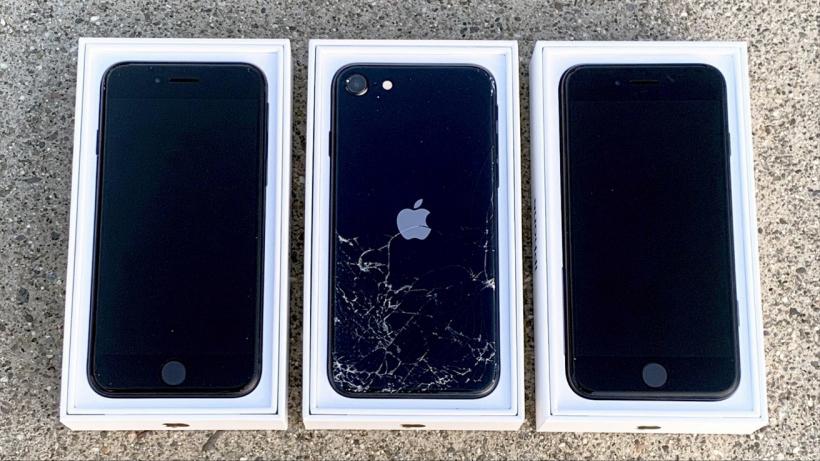 拆解iPhoneSE！电池加大200毫安，基带缩水，外媒只给打5.5分