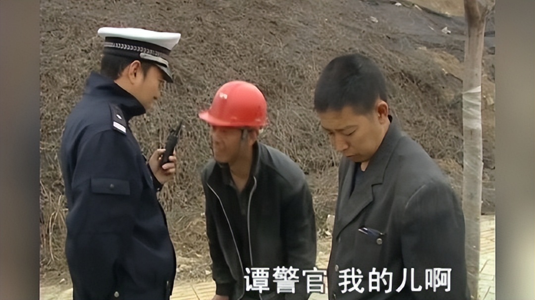 为什么四川话没成为普通话搞笑,为什么四川话不如粤语洋气