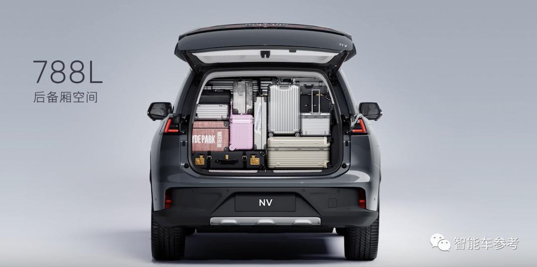 小牛电动车3000多块钱,小牛电动车30万人民币