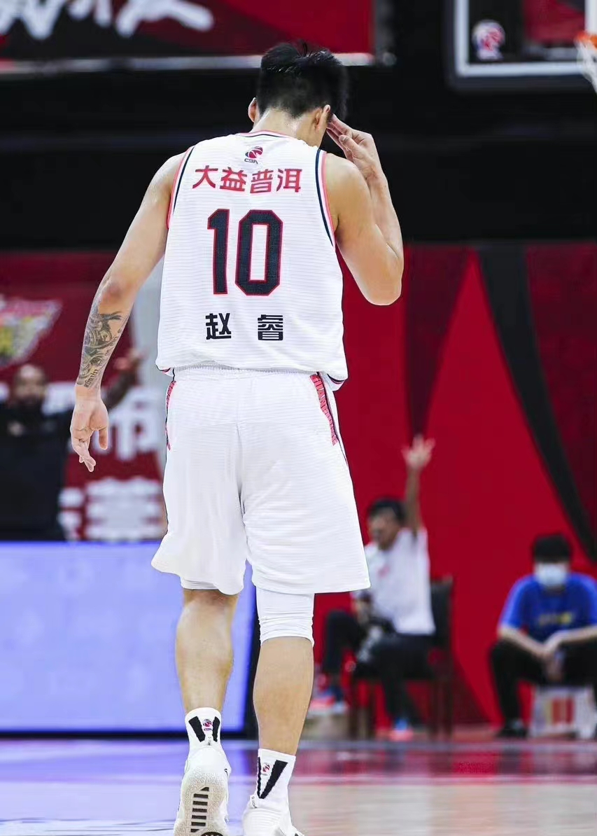 广东宏远男篮赵睿最新消息,广东宏远篮球运动员赵睿
