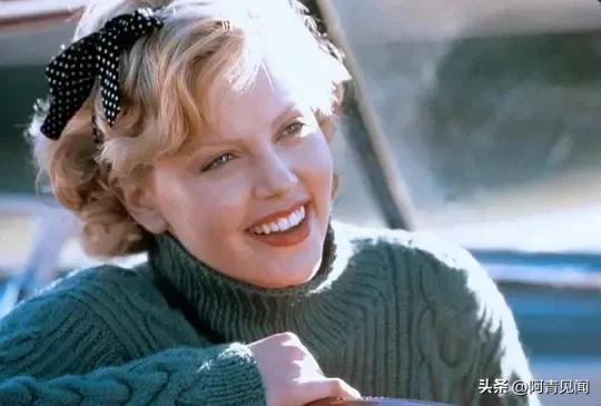 查理兹塞隆电影惊艳镜头截图,查理兹塞隆哪部电影最美