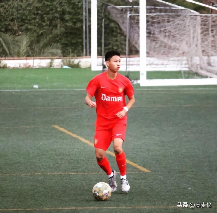 从高天意到王皓文，来聊聊号称”小巴萨“的青训球队达姆