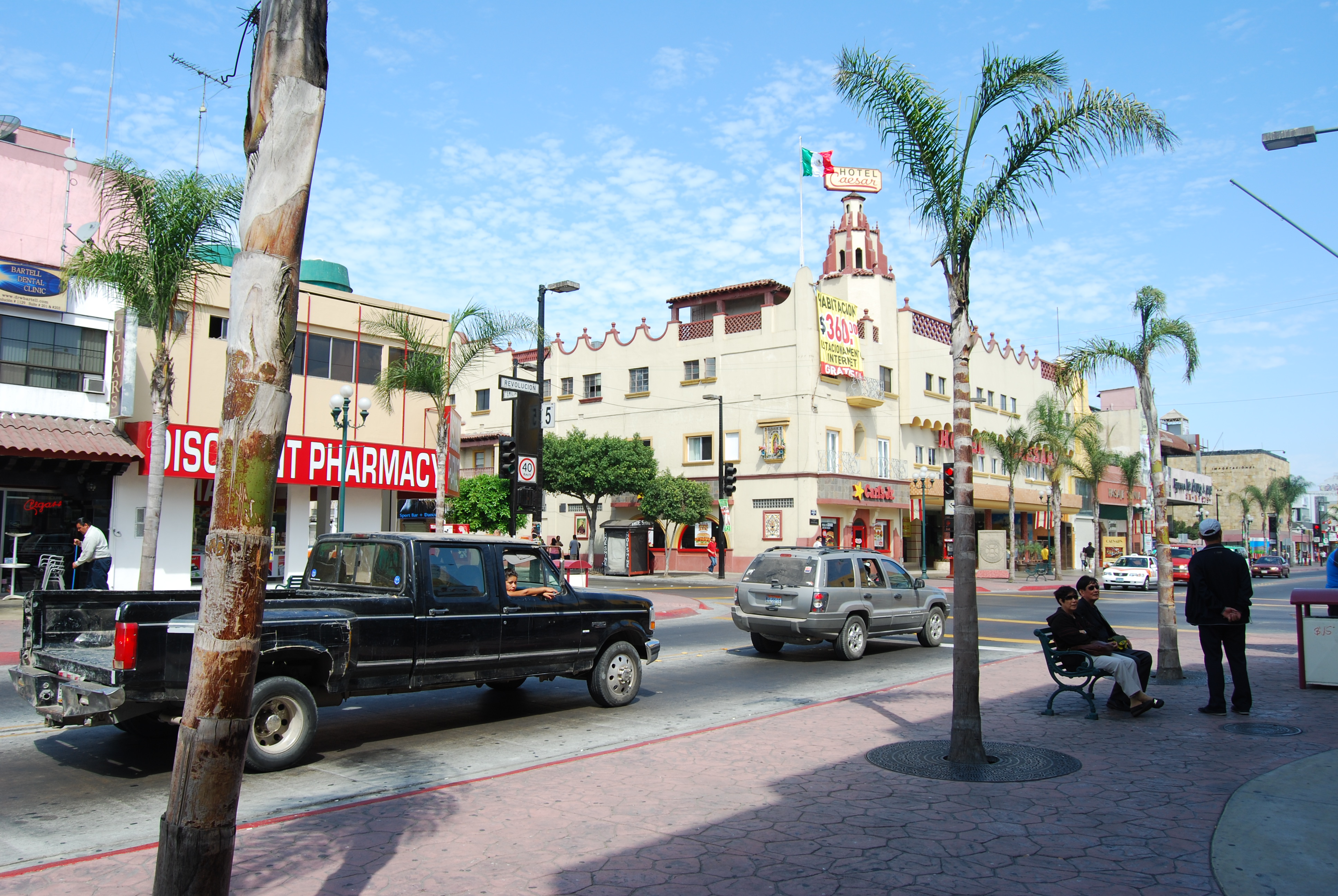 墨西哥蒂华纳美墨边境墙 (美国与墨西哥边境地区旅游)