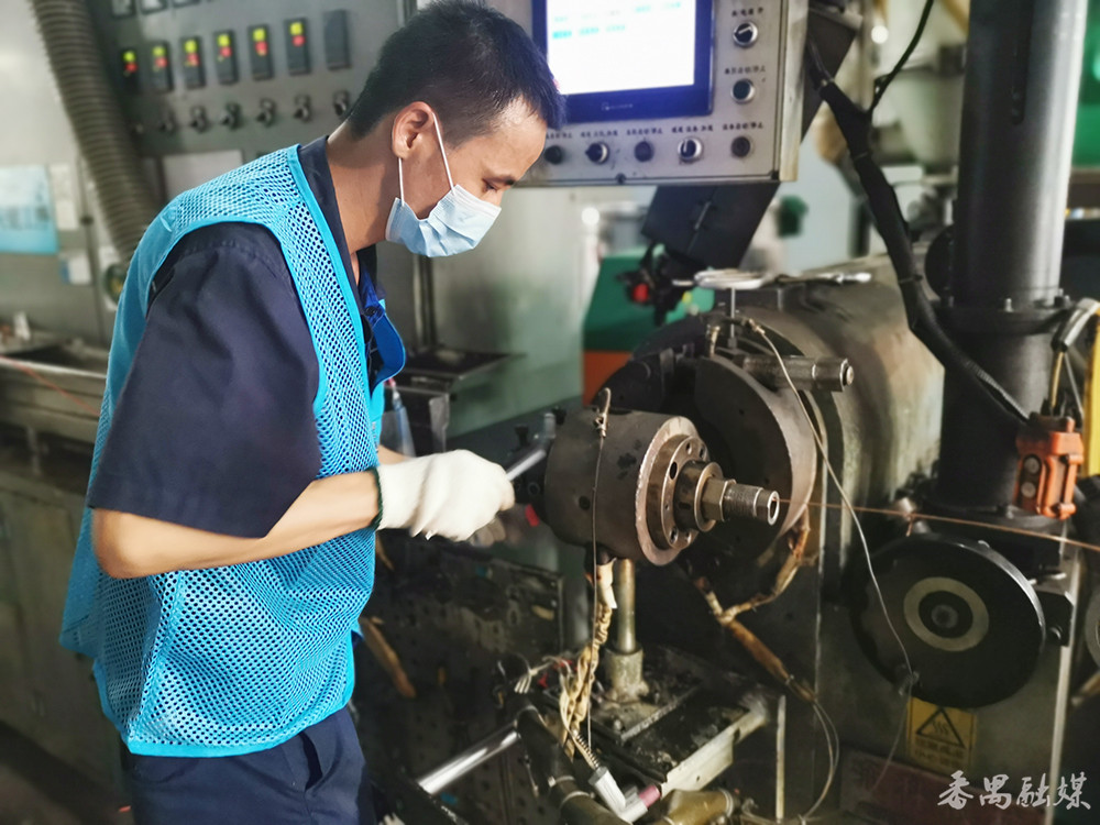 番禺石楼做电线电缆的厂,电线电缆行业知名专家