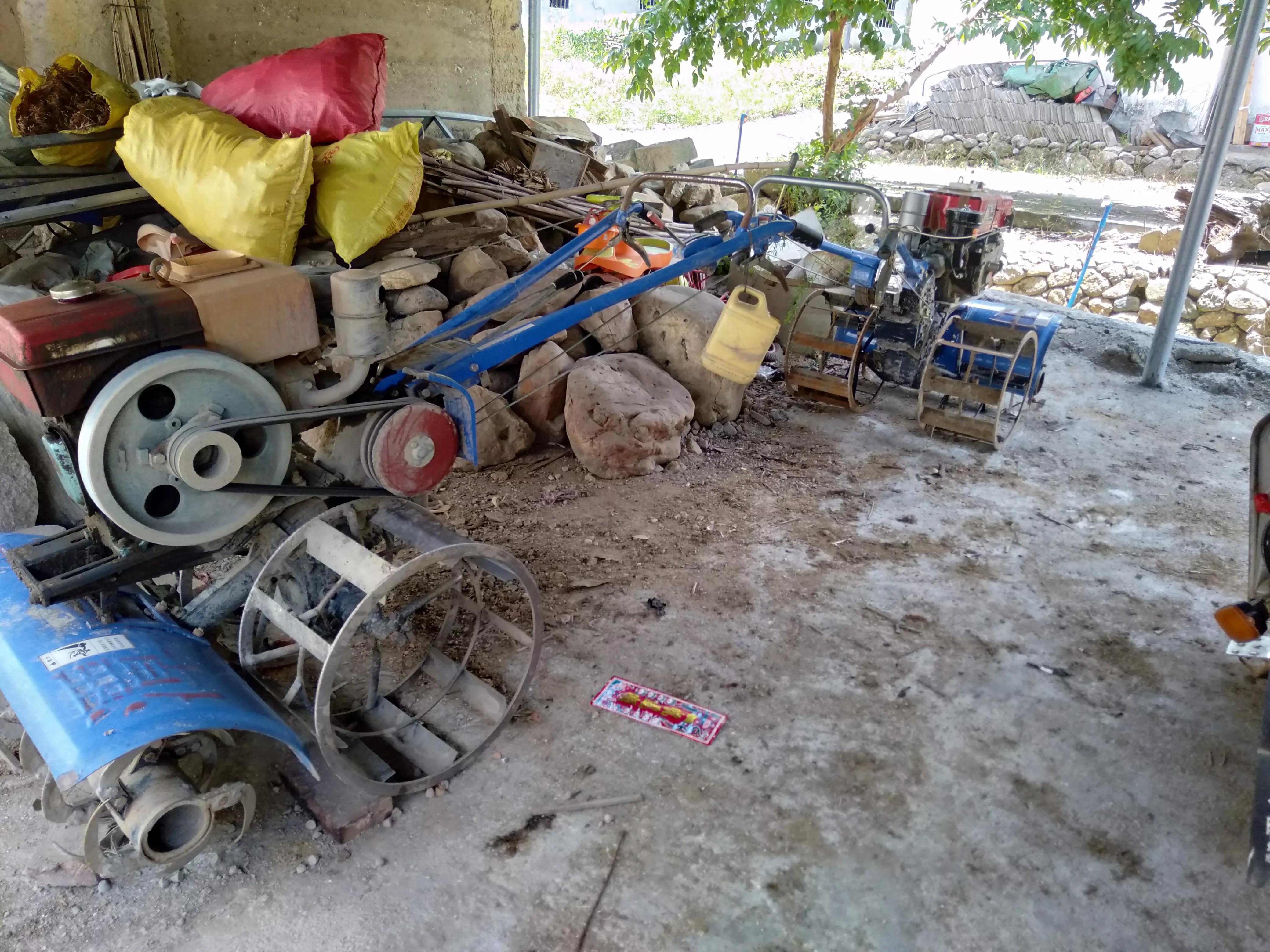 被寄予厚望的微耕机是如何被农民当烂铁卖掉的呢