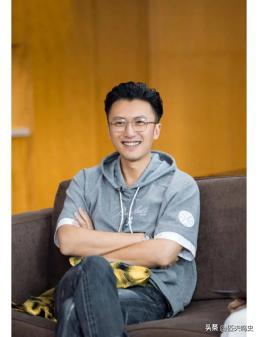 43岁谢霆锋对比43岁陈冠希,陈冠希和谢霆锋皮相骨相