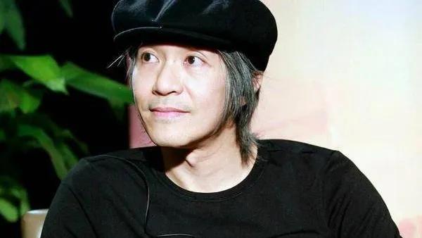 周星驰少林足球上映时间,周星驰的少林足球拯救了香港影坛