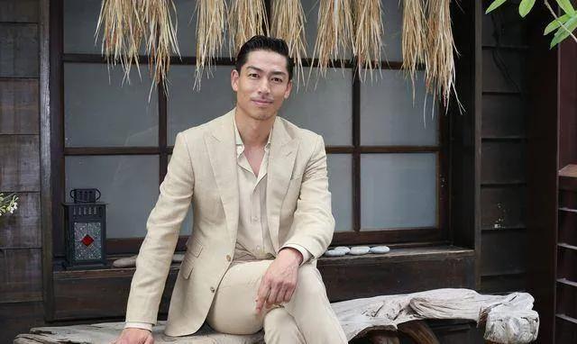 林志玲携日本丈夫拜年,林志玲带日本老公登大刊