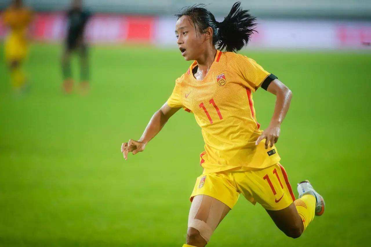 张琳艳为何留洋英超会失败,张琳艳重返国家队