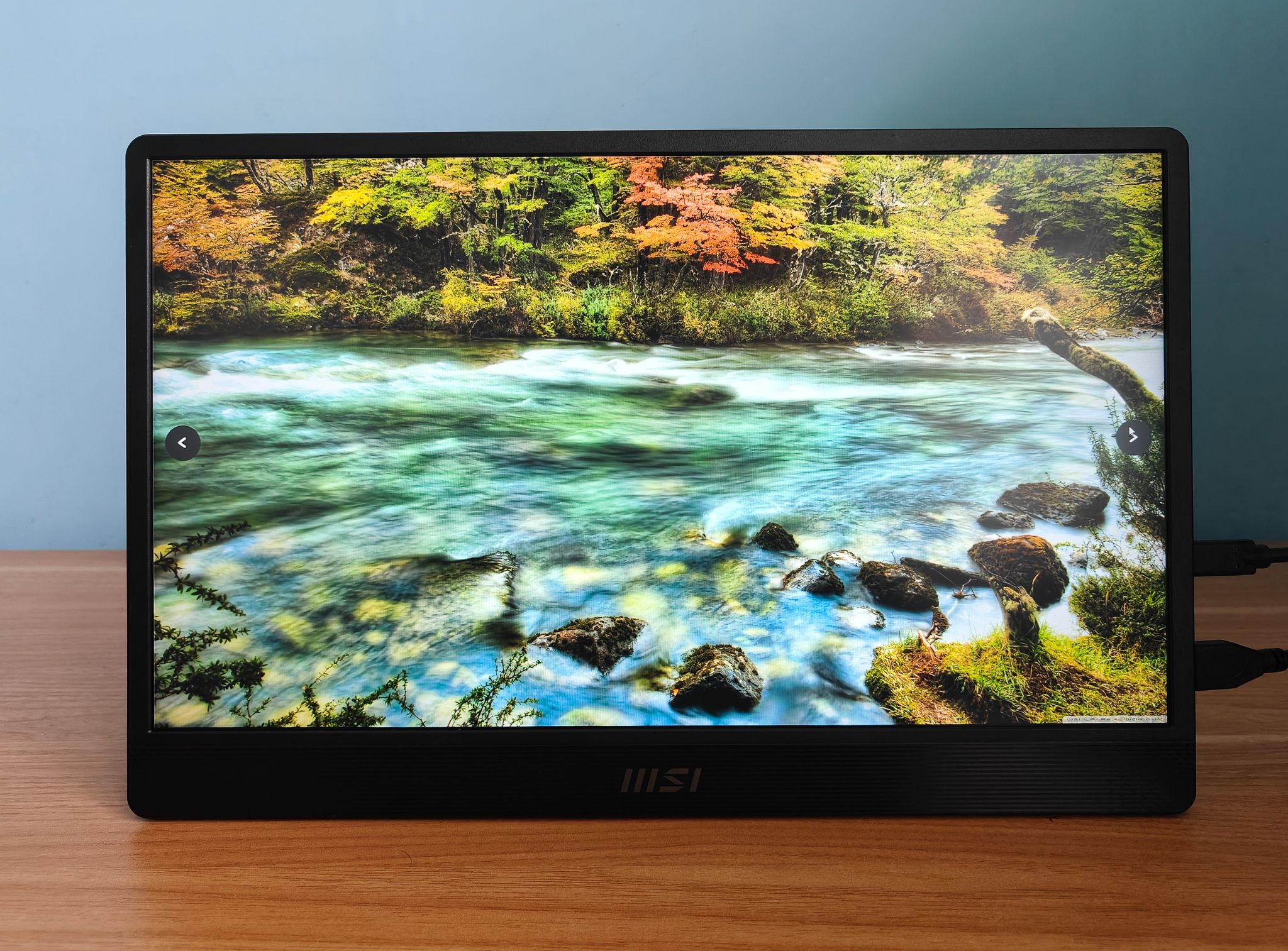 微星便携式显示器,微星便携显示器评测