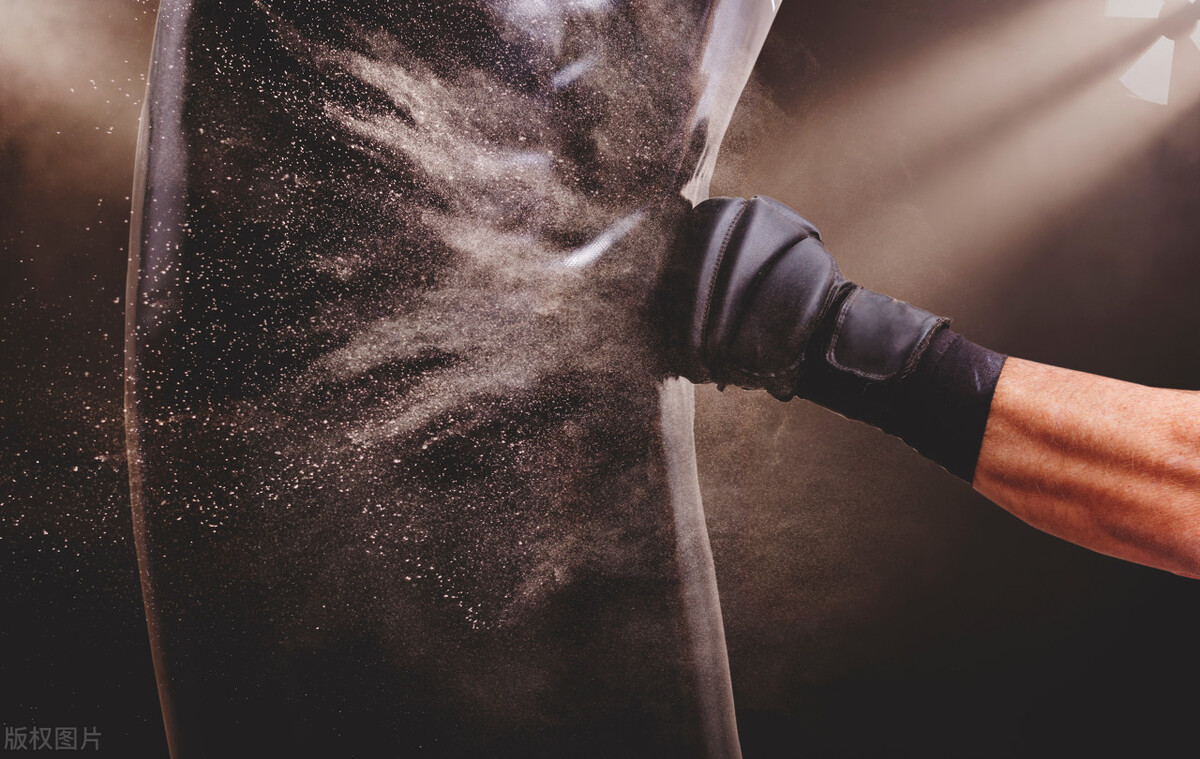 现在足球队用得最多的阵型,目前足坛世界杯最强的阵型