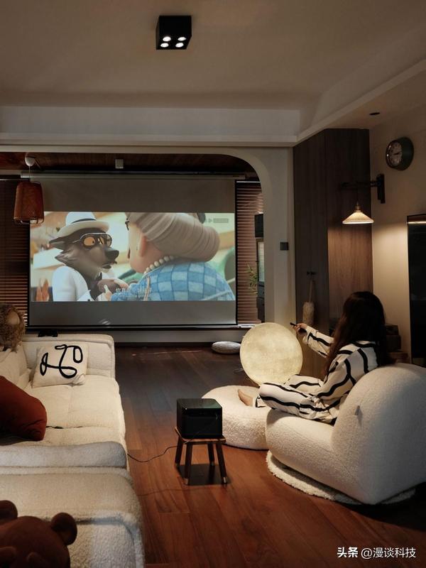 圣诞礼物推荐星空投影仪,情人节礼物投影仪平价