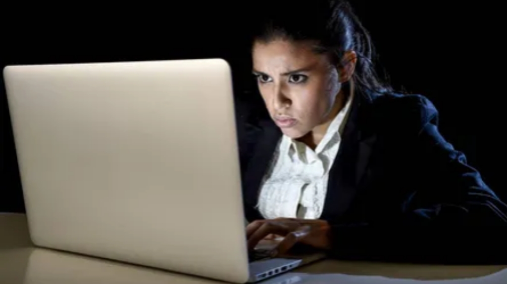 眼睛干涩有救吗,吃什么可以预防眼睛干涩模糊