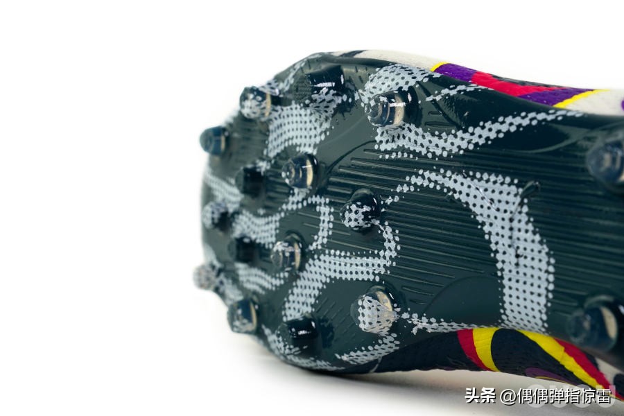 球鞋不风骚球技难提高！内少全新专属小报告