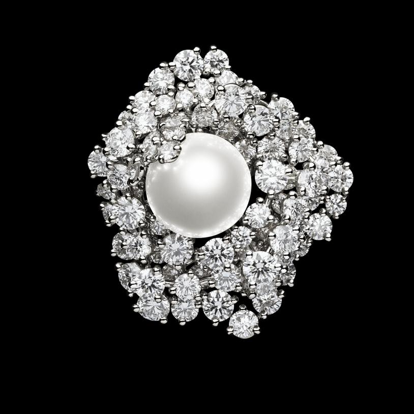 珍珠大家族“人才辈出”!哪一颗最适配你的春装Look?