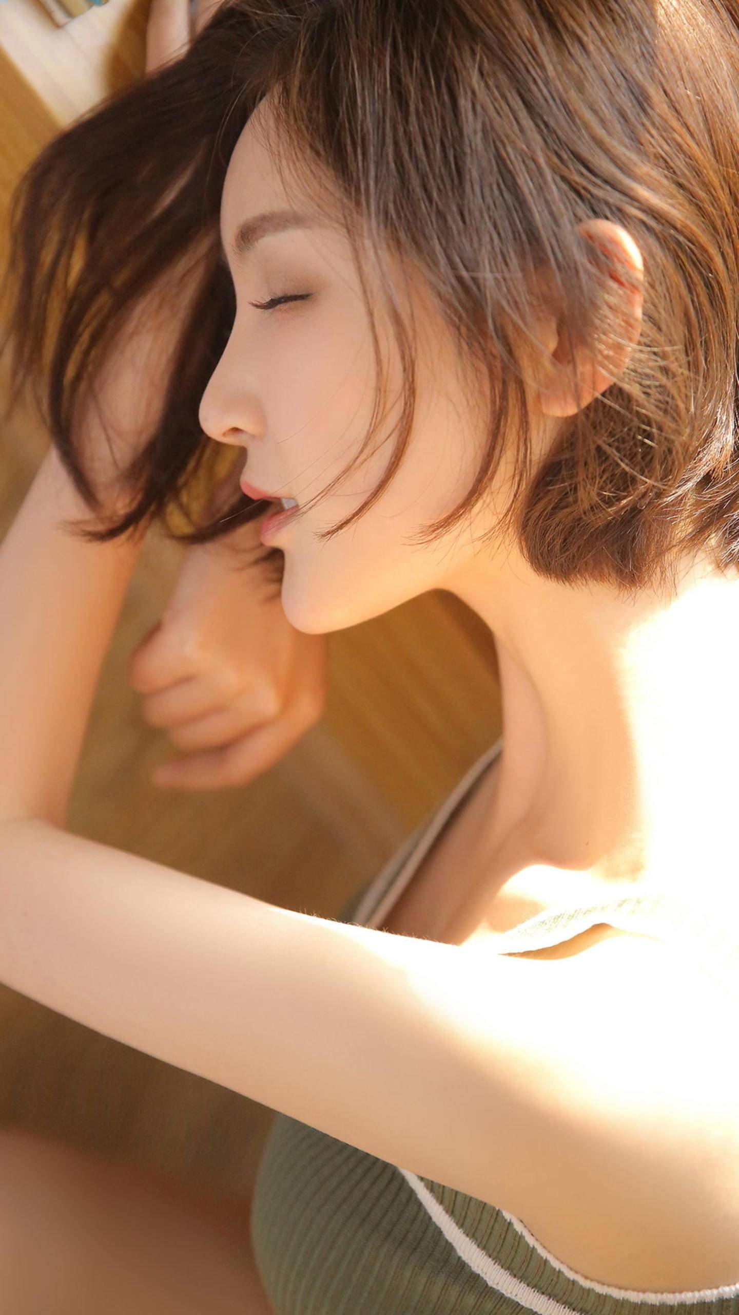 十大平价抗皱美白精华,抗老保湿美白精华如何搭配