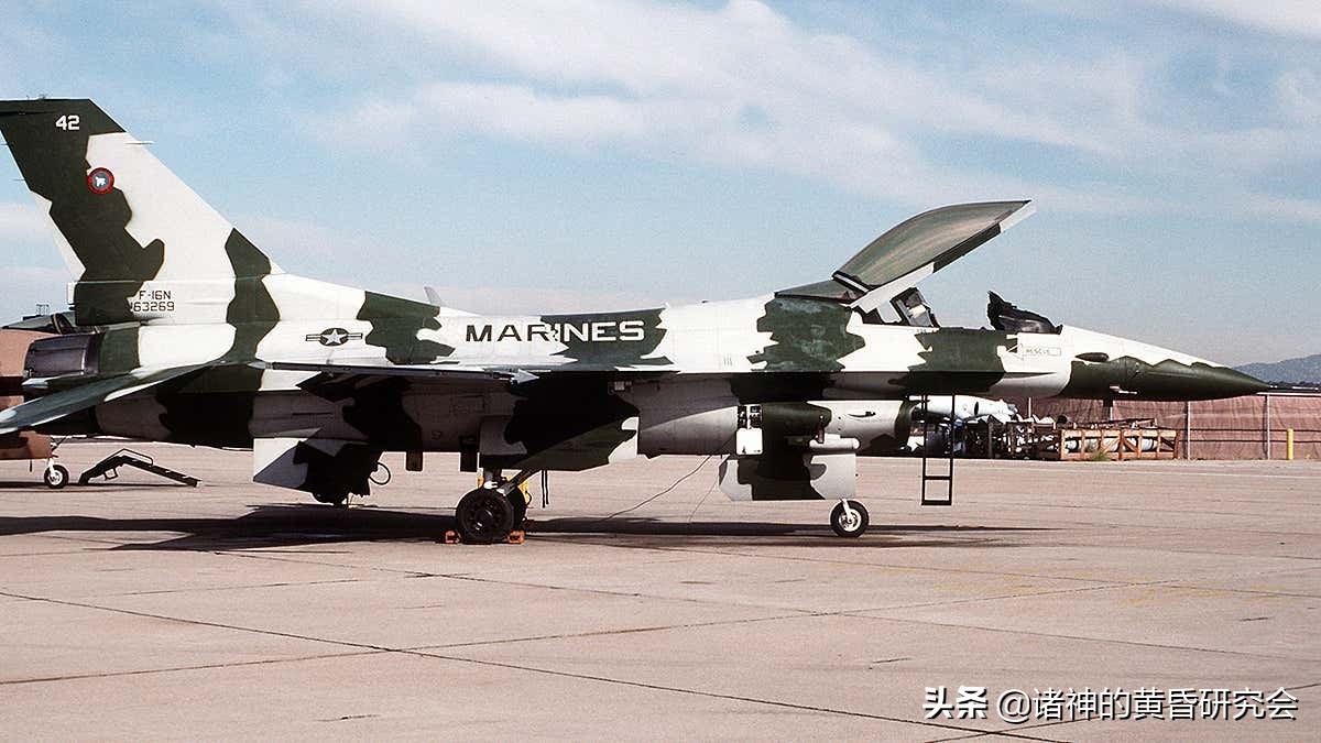 “变色龙”中队的故事-美国海军TOPGUN的前世今生