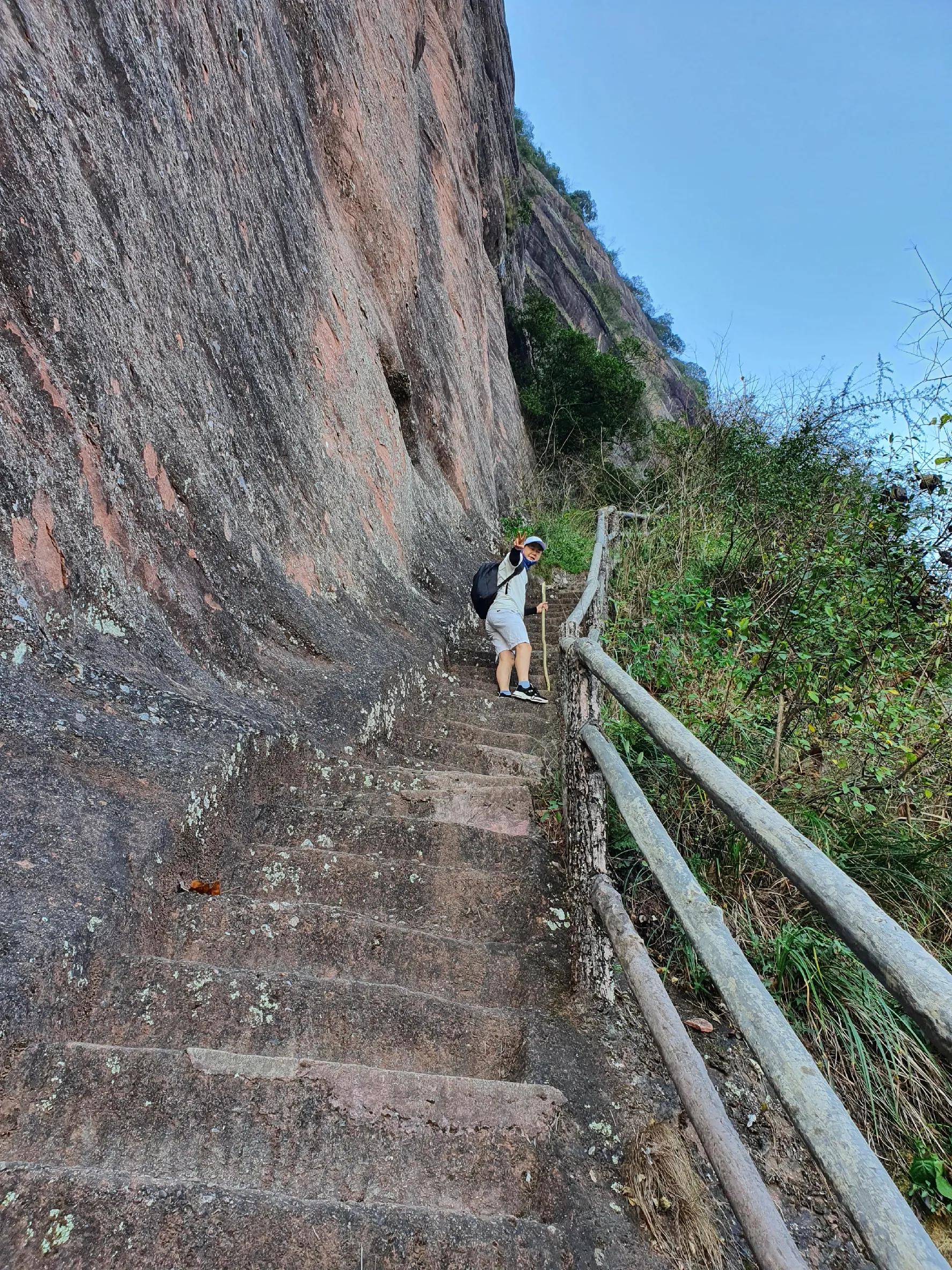 如何轻松游玩丹霞山旅游全攻略,丹霞旅游攻略最新