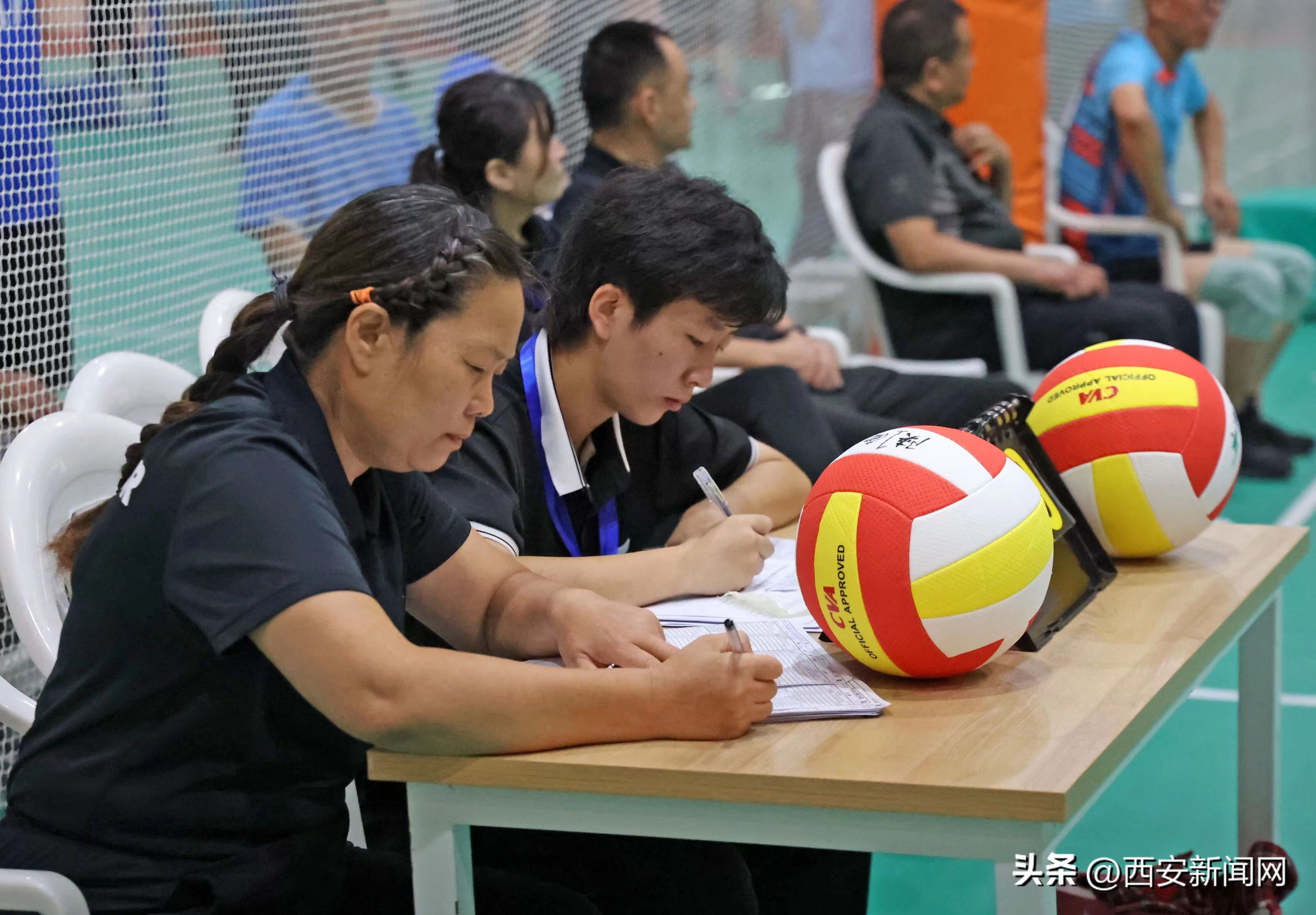 武汉老年气排球,老体协气排球