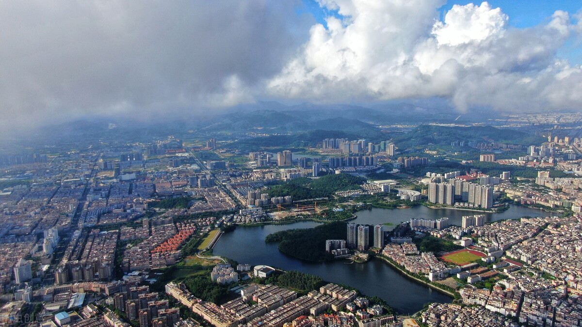 江阳房价,泸州城西房价下跌厉害是真的吗