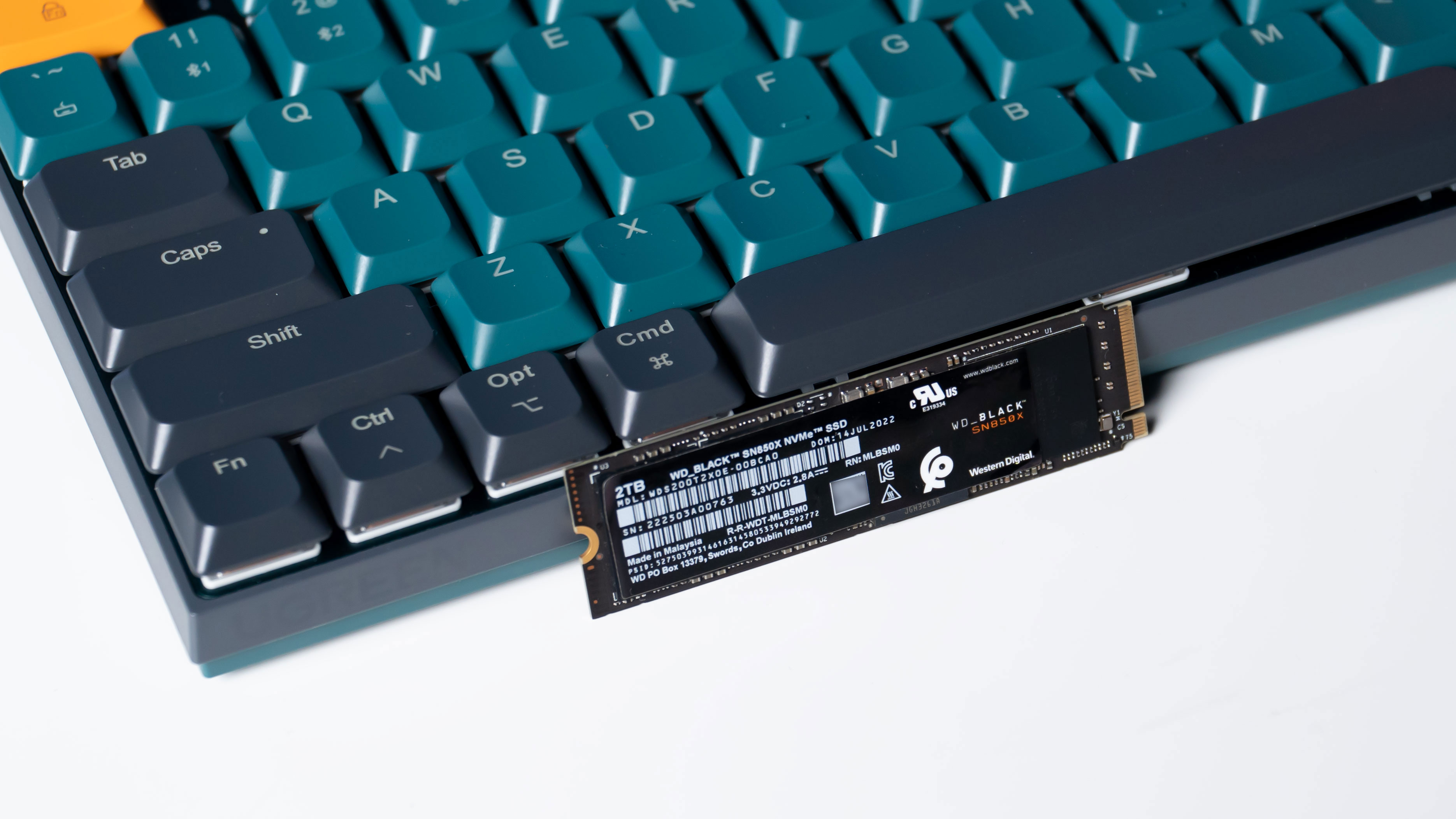 西部数据pcie4.0固态硬盘,西数pcie4.0的固态硬盘哪个型号好