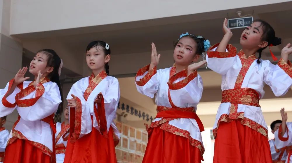 我想这样过六一,我也想拥有这样的爱情