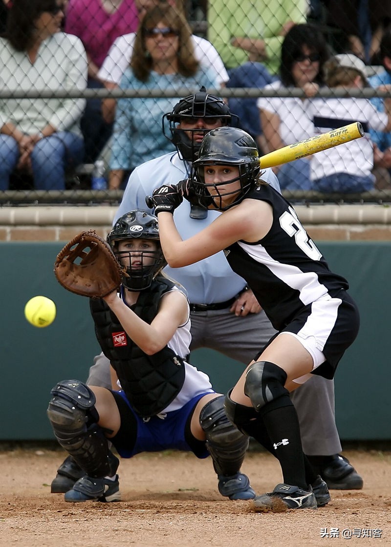 为什么美国人喜欢打橄榄球,为什么美国人喜欢玩棒球