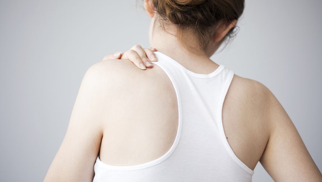 胸椎正骨推拿手法,中医胸椎推拿手法全套教程