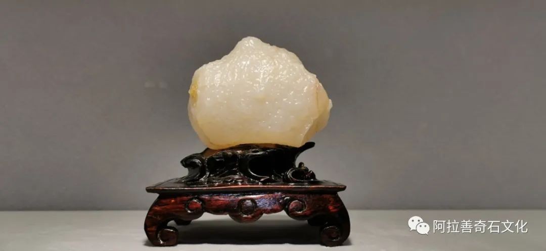 阿拉善奇石博物馆,阿拉善黄碧玉奇石