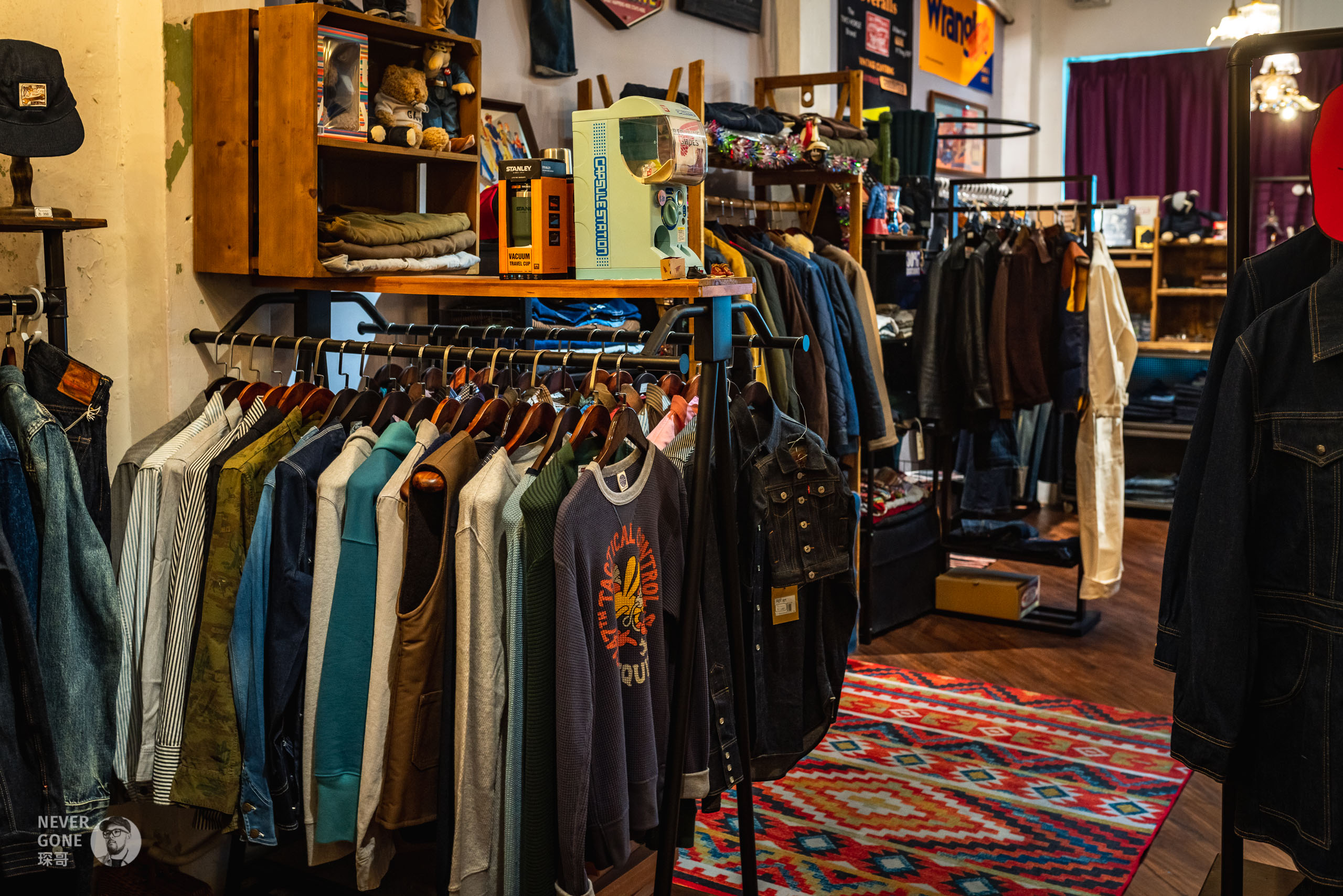 澳门潮牌男鞋店,澳门轻奢男装店