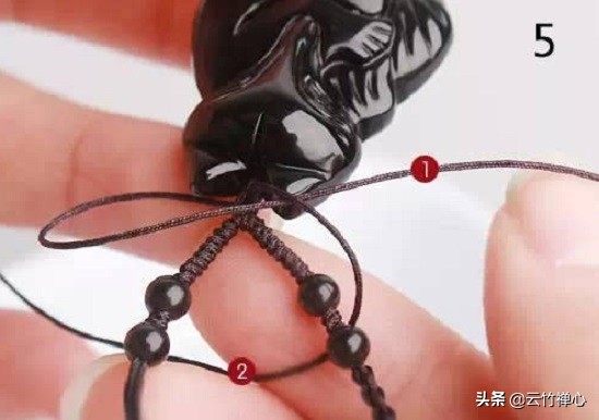 翡翠吊坠的绳子编法,翡翠吊坠绳子老是磨断