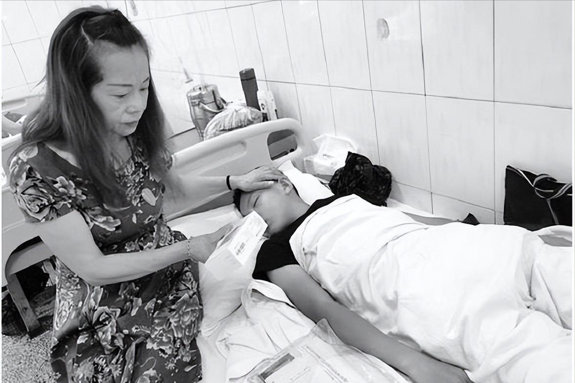 雇主患病双亡,雇主因病破产保姆求报恩