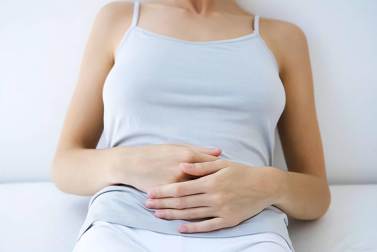 月经结束还有褐色分泌物排出,月经后有褐色分泌物怎么让它干净