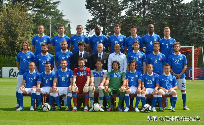 意大利全家福高清,2006年世界杯意大利国家队全家福