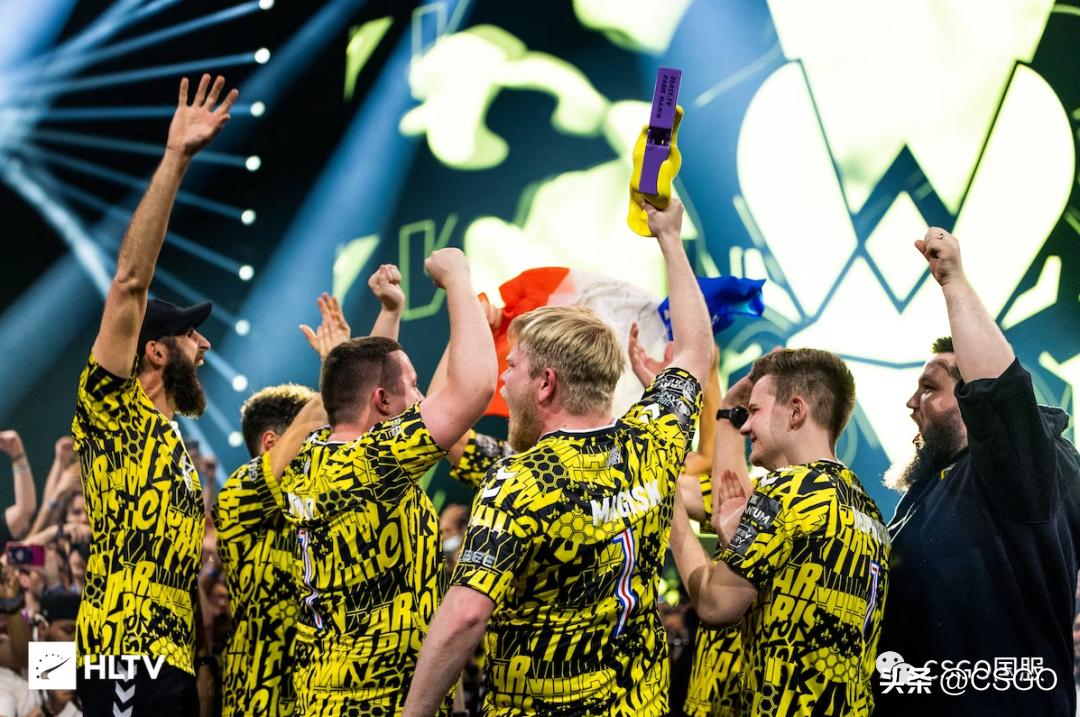 vitality巴黎夺冠球星卡,阿杜major五冠