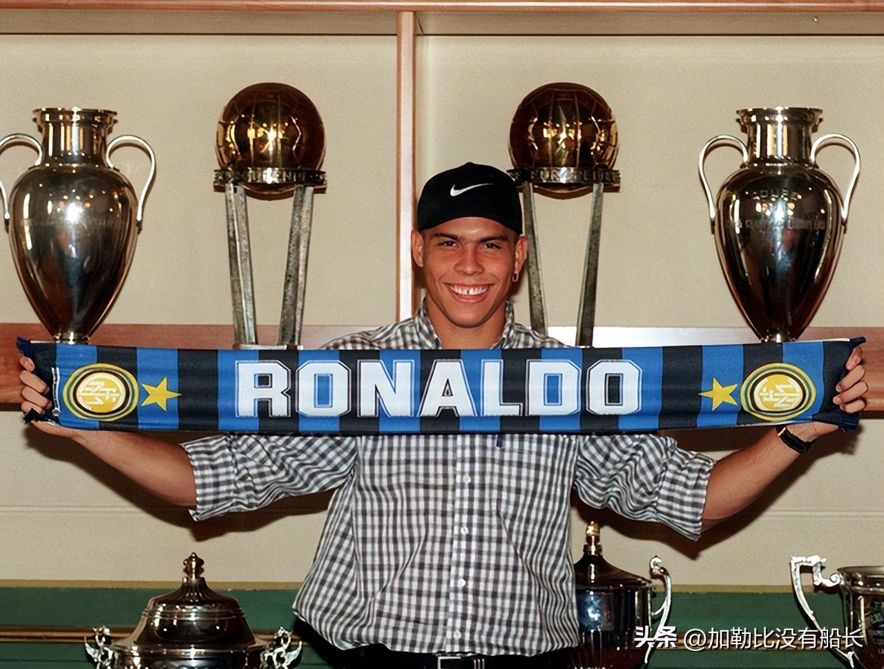 巨星们如何评价大罗,齐达内眼中的罗纳尔多